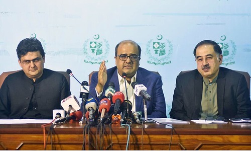 More than 5,000 fake accounts used for money laundering: PM's special assistant