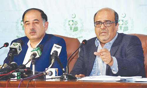 Govt to send four new cases against Sharifs to NAB