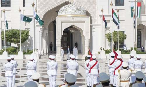 All things 'grand': PM Khan's one-day visit to the UAE in pictures