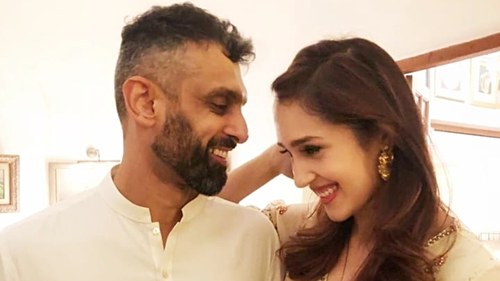 Mira Sethi announces engagement on social media