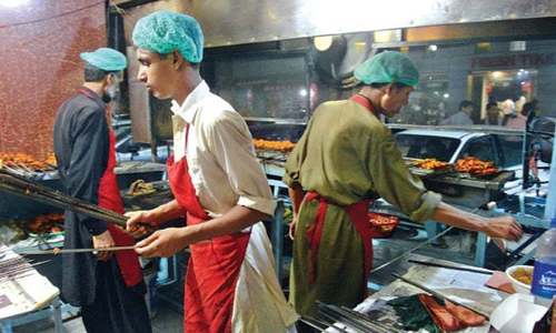 Ill-equipped Sindh Food Authority to set up two mobile testing labs