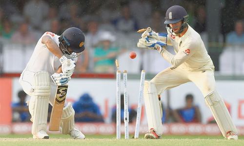 England close in on Test whitewash of Sri Lanka England close in on Test whitewash of Sri Lanka