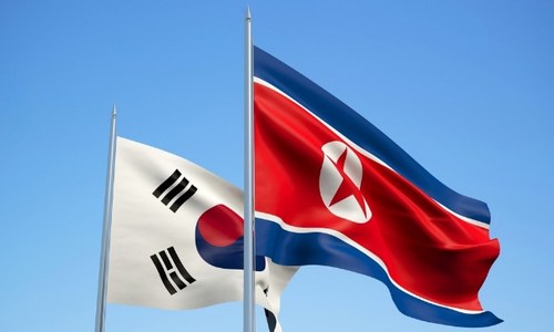 North Korean soldier defects to South North Korean soldier defects to South