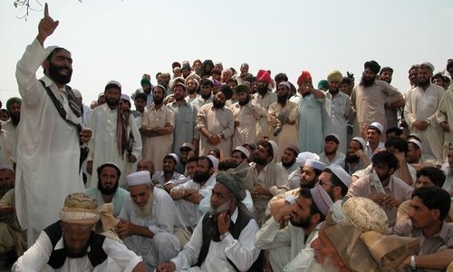 Tribes demand demolition of wall between Hayatabad and Khyber Tribes demand demolition of wall between Hayatabad and Khyber