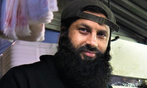 Pakistani food vendor serves 'halal' to New Yorkers