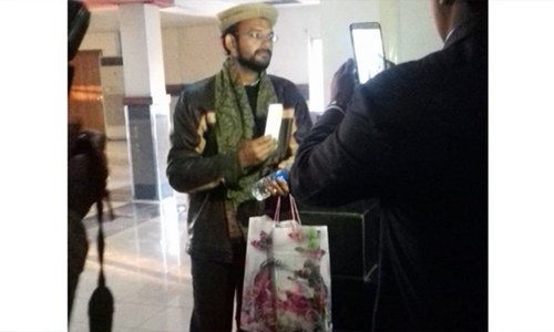 Indian spy Hamid Nehal Ansari crosses Wagah border after repatriation from Pakistan