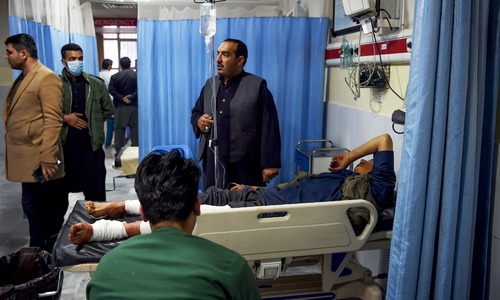 Explosions rock Kabul govt compound in ongoing attack, casualties feared