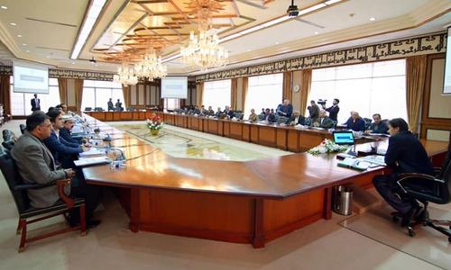 PM Khan asks authorities to finalise renewable energy policy by January