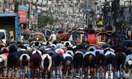 Fresh violence mars Bangladesh election as campaigning ends