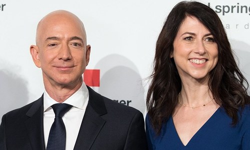Amazon's Jeff Bezos, world's wealthiest man, to divorce