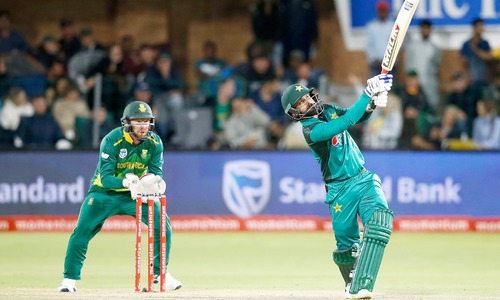 Hafeez stars as Pakistan beat South Africa by 5 wickets in first ODI Hafeez stars as Pakistan beat South Africa by 5 wickets in first ODI