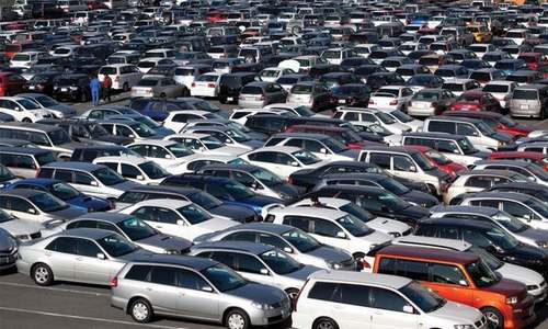 Auto sector to cut output as sales slump