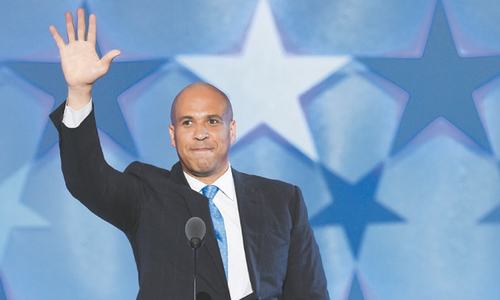 Cory Booker launches bid for 2020 US presidential nomination