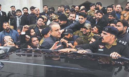 Aleem’s arrest not a balancing act: PTI Aleem’s arrest not a balancing act: PTI