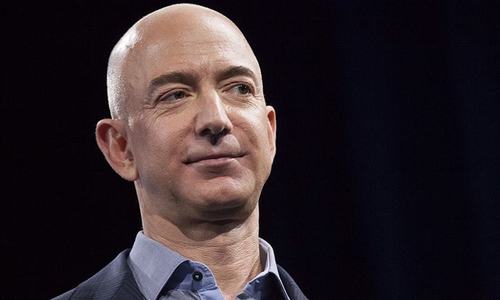 Bezos accuses Enquirer of 'blackmail' over intimate photos
