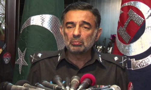 Khyber Pakhtunkhwa, Azad Kashmir's IGs, chief secretaries transferred