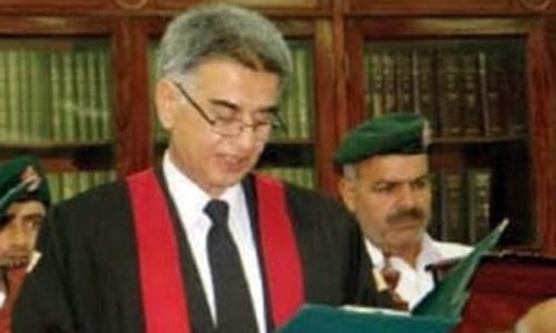 Peshawar High Court judge, driver injured in gun attack: police