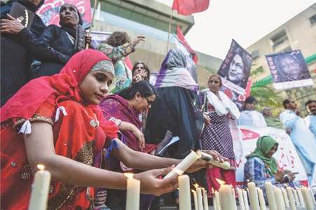Activists demand equal wages for women, implementation of home-based workers act