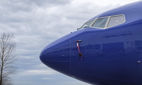 Some countries ground Boeings, most keep them flying