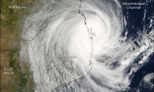 Cyclone Idai kills at least 31 as it hits eastern Zimbabwe