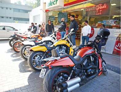 Heavy bikes allowed on motorway