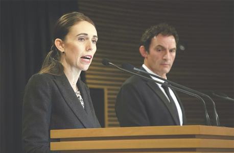 New Zealand bans &lsquo;military-style&rsquo; guns after mosque attacks