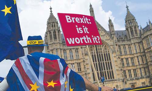 EU shows united front on Brexit