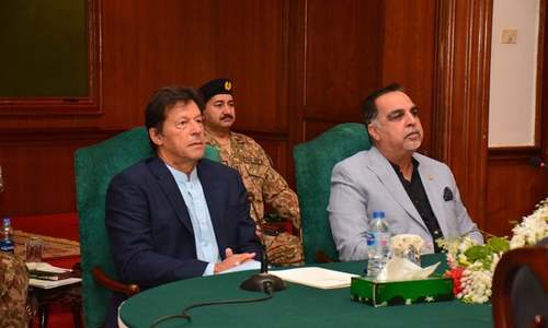 PM Khan announces Rs162bn development package for Karachi