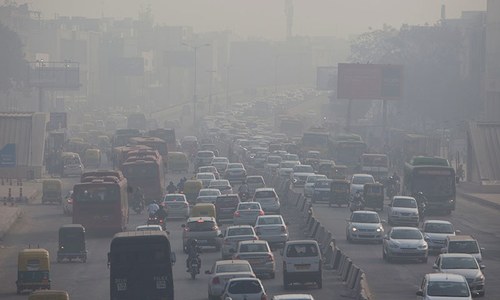 Toxic air exposes rich-poor divide in Delhi