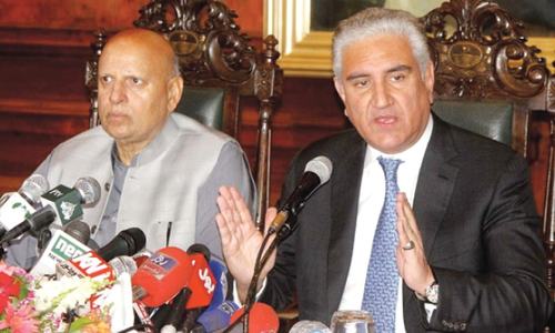 Qureshi-Tareen spat again lays bare PTI cracks Qureshi-Tareen spat again lays bare PTI cracks