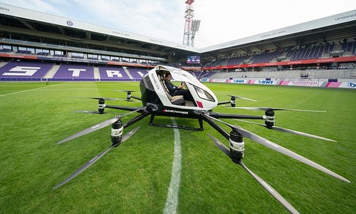 Pilotless &lsquo;air taxi&rsquo; in Vienna test-flight