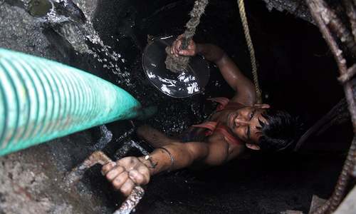 Sanitation workers doing India's dirtiest jobs say Modi has failed them