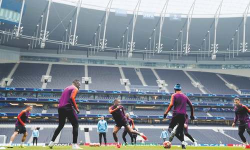 City, Liverpool look to balance CL aspirations with EPL title race City, Liverpool look to balance CL aspirations with EPL title race