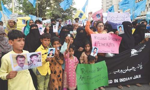 India urged to free Pakistani fishermen languishing in jails India urged to free Pakistani fishermen languishing in jails