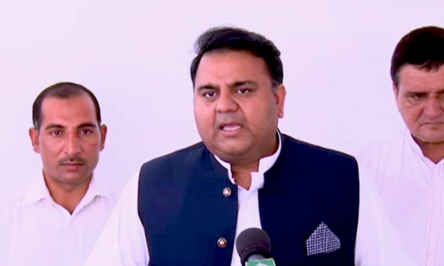 Chaudhry says Aleem Khan deserves bail if everybody else is getting it