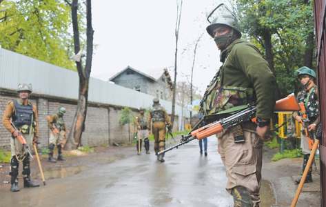 Held Kashmir waits for vote amid security shutdowns