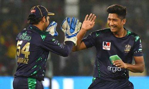Young pacer Hasnain in contention as doubts remain over Malik, Amir