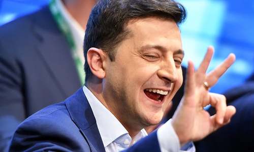 Comedian Zelensky wins Ukraine presidency in landslide