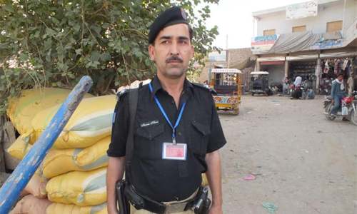 Police officer on his way for polio duty gunned down in Bannu Police officer on his way for polio duty gunned down in Bannu
