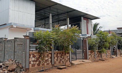 Sri Lanka raids headquarters of hardline group suspected in church bombings