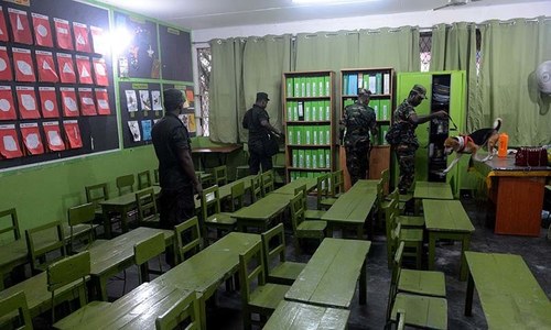 Lanka town put under curfew after clashes between Muslims, Christians Lanka town put under curfew after clashes between Muslims, Christians