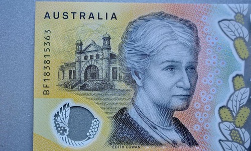 Typo on Aussie $50 brings blushes for central bank