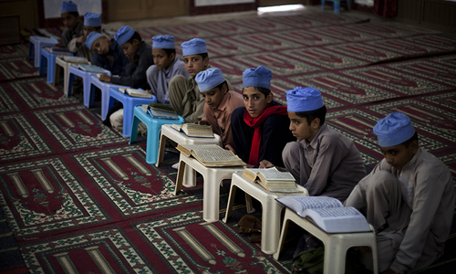 Steps underway to link seminaries to education ministry
