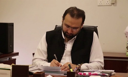 KP Bar Council demands removal of health minister KP Bar Council demands removal of health minister