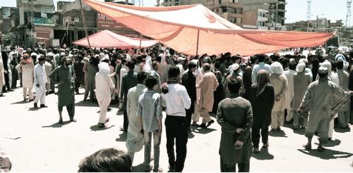 Family protests after body of missing girl found, three suspects arrested Family protests after body of missing girl found, three suspects arrested