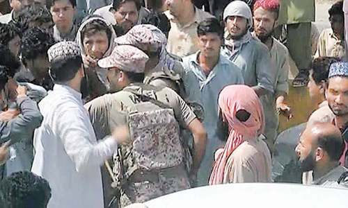 Trader killed, four wounded in Sabzi Mandi clash