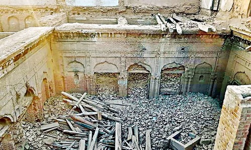 &lsquo;Historical Guru Nanak palace&rsquo; partially demolished by locals in Narowal