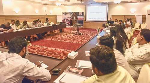 Smoking trend in youngsters alarms NGO trying to make city smoke-free
