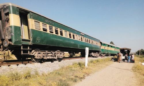 Two bogies of Jaffar Express derail near Gujar Khan