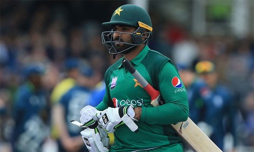 بیٹی کے موت کے بعد آصف علی ورلڈکپ کھیلنے کیلئے کیسے تیار ہوئے؟ بیٹی کے موت کے بعد آصف علی ورلڈکپ کھیلنے کیلئے کیسے تیار ہوئے؟